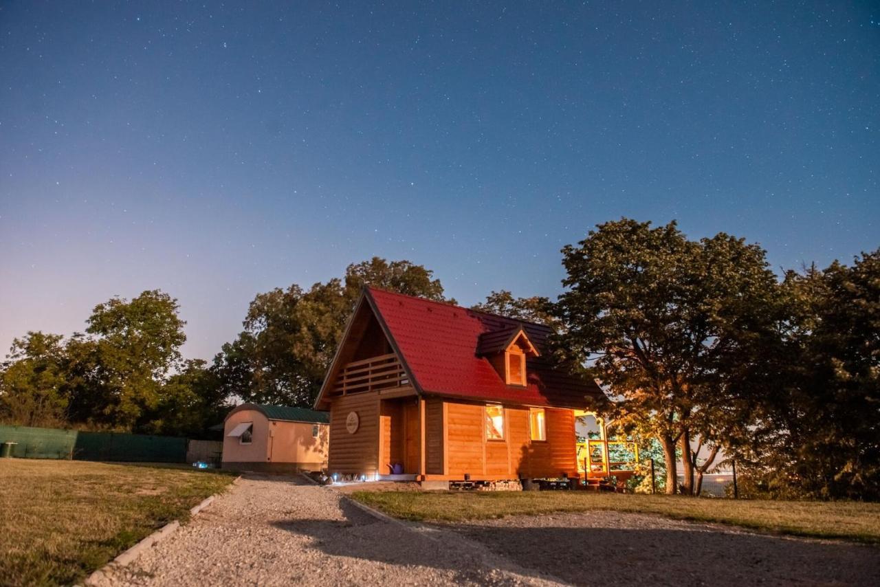 Laguna Platz Sremski Karlovci Exteriör bild